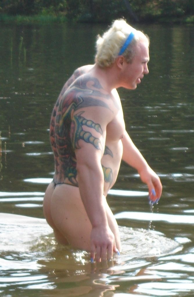 naked male russian bodybuilders