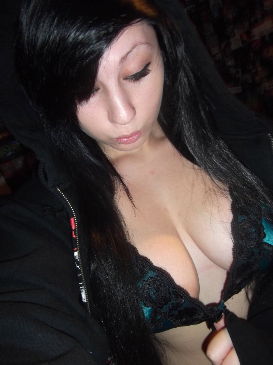 Friday Unearthly Cleavage Knockout