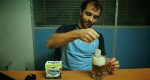 Meanwhile on the internet... crazy pictures