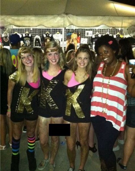 Meanwhile on the internet... crazy pictures