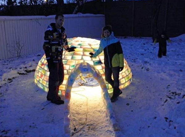 How to make an igloo out of milk cartons