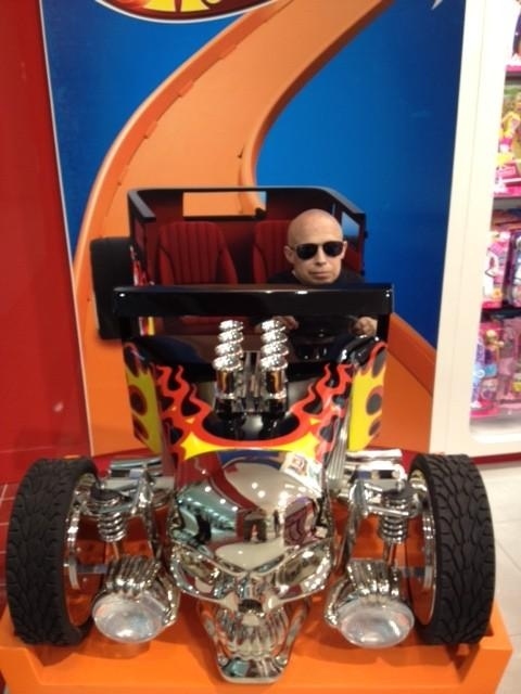 Verne Troyer is awesome