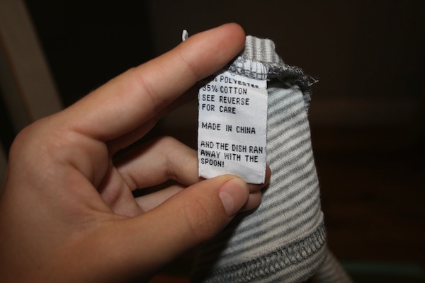 funny clothes labels - Polyesten 5% Cotton See Reverse For Care Made In China And The Dish Ran Away With The Spoon!