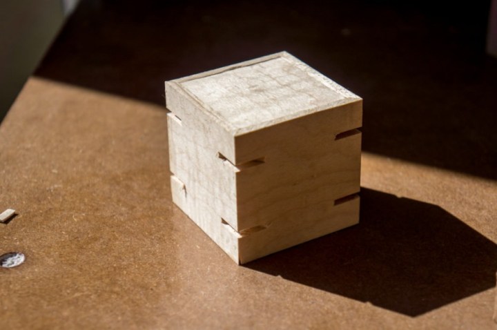 To strengthen the corners of the box, he added splines: little pieces of wood that are inserted into the corners. But first he had to make the grooves for them.