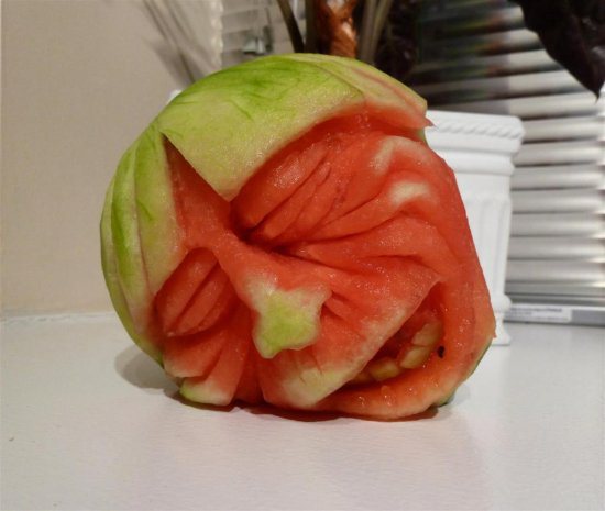 Amazing watermelon carvings