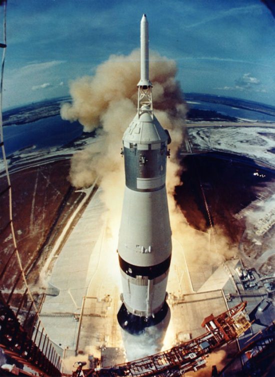 Awesome photos of Apollo 11