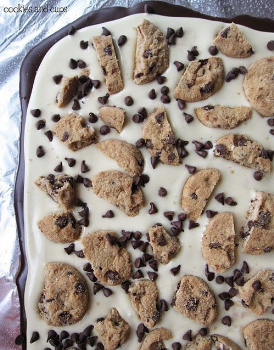 Game changing ways to eat chocolate chip cookies