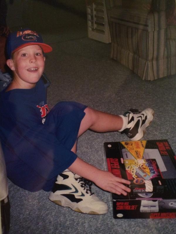 Proof '90s kids playing video games are cooler than kids today