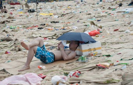 This is one dirty beach in china
