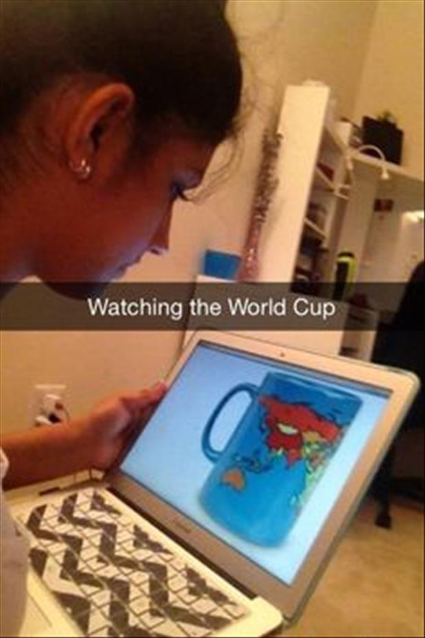 pun funniest snapchats - Watching the World Cup