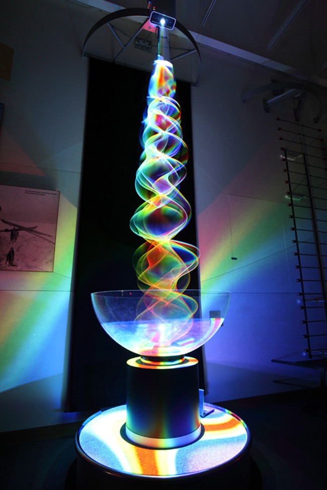 Kinetic Light Sculpture by Paul Friedlander