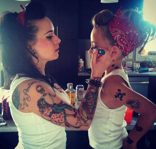 Photos Of Children Who Are Just Like Their Moms And Dads