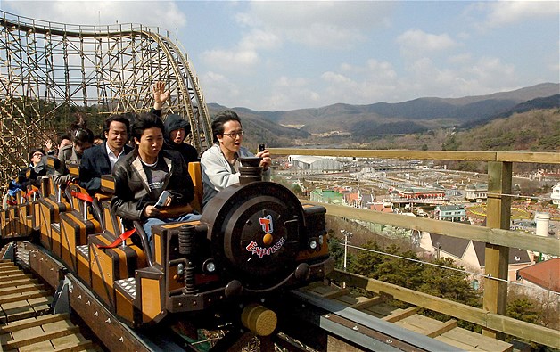 Wild roller coaster rides