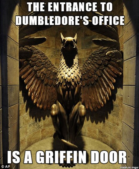 cool pic potter and the forbidden journey - The Entrance To Dumbledore'SOffice Is A Griffin Door made on imgur