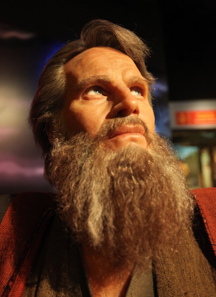 Incredible wax figure portraits at Madame Tussaud's Hollywood