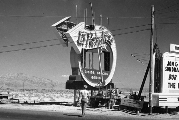 Installing the first neon sign on the Las Vegas Strip. 1941