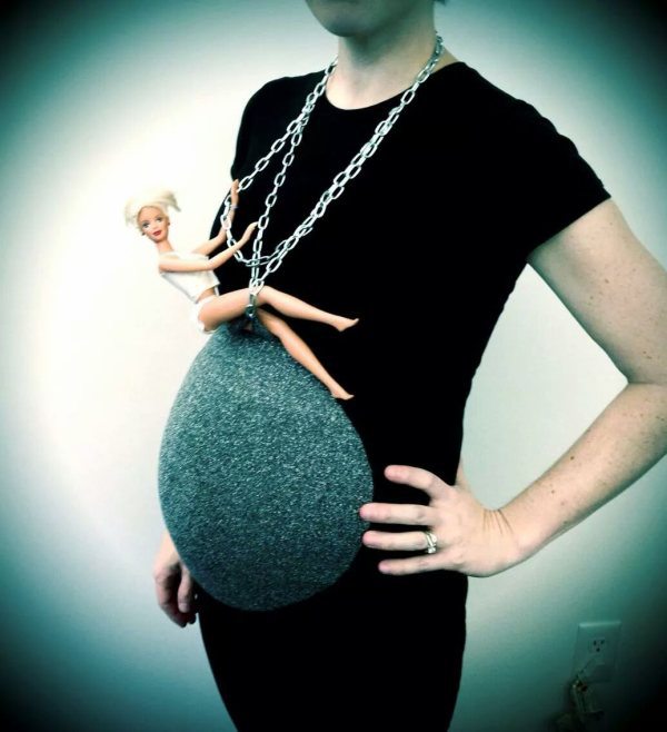 funny pregnant halloween costume -