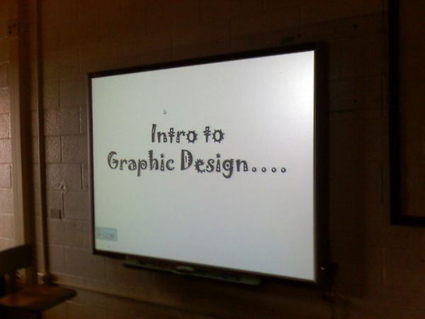 ร้าน ขนม ไทย - Intro to Graphic Design....