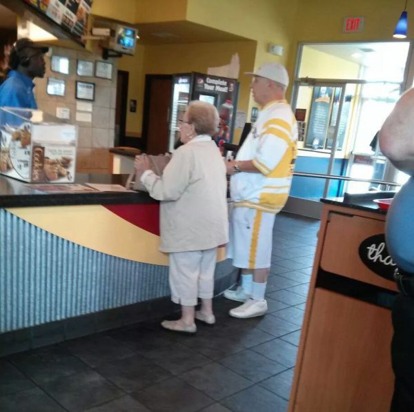 38 funny old people