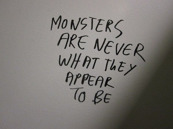 31 Perfect Bits of Bathroom Graffiti