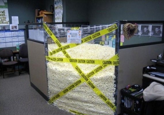 office pranks - . Crit Der Nouton Clution Ution Outon Caution Caution Cauta Aution Caution Caution Caution Cui