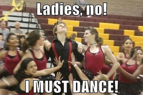 funny sport pictures with captions - Ladies, no! Imust Dance!