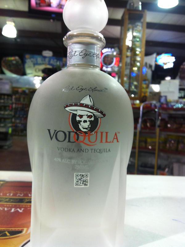 xd Eye Louie Vod Uila Vodka And Tequila 40% Alc. By Vol