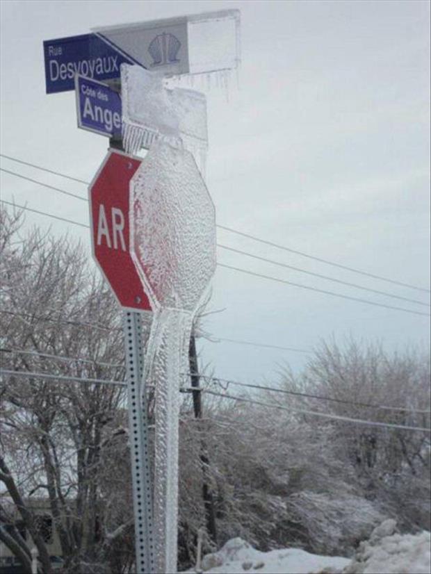 ice stop sign - Desvoyaux Ange