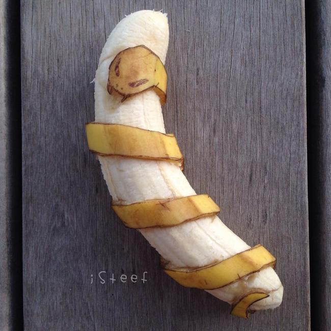 banana carving art