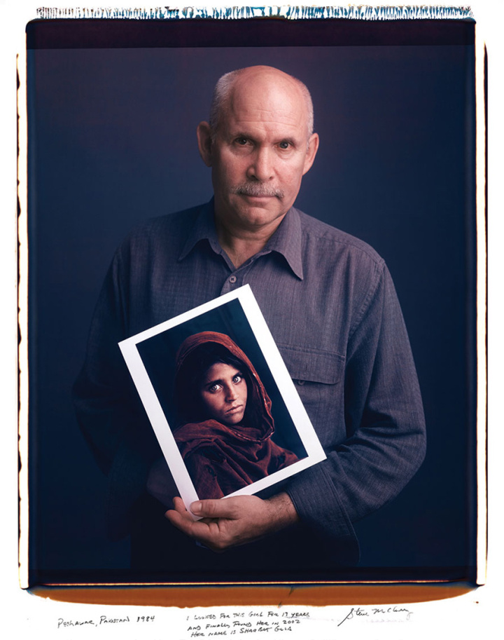 Steve McCurry – Girl In Afghanistan