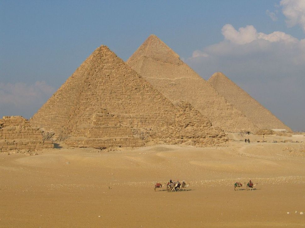 pyramids of egypt