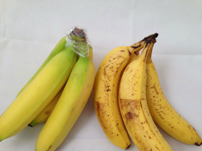 Wrap banana crowns in plastic wrap. They’ll keep for 3-5 days longer than usual.
