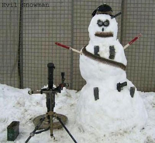 22 People Who Took Their Snowmen To The Next Level
