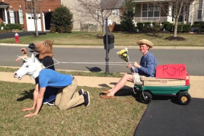 20 funny prom proposals
