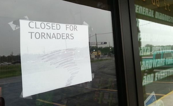 14 Closed Signs You Can't Argue With