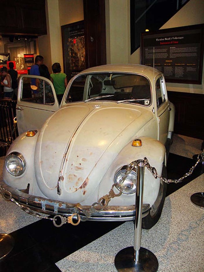 In September 1975, Bundy sold his Volkswagen trying to stay one step ahead of police. However, it was impounded shortly after the sale. Inside, police found hair matching three different victims. While detectives couldn't tie Bundy to any of the murders in Seattle, Utah, or Colorado, they had enough to charge him with the kidnapping and assault of one victim who got away. In March of 1976, Bundy was convicted and sentenced to 15 years in prison. However, Bundy wasn't done quite yet.