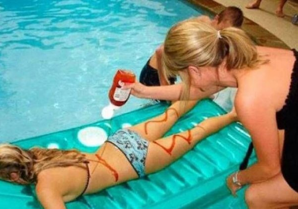 These 10 People Are So Hilariously Unaware of What's Going On