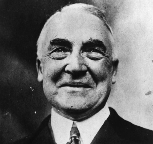 U.S. President Warren Harding wrote over a thousand pages of erotic correspondence to his mistress of 15 years, Carrie Phillips.