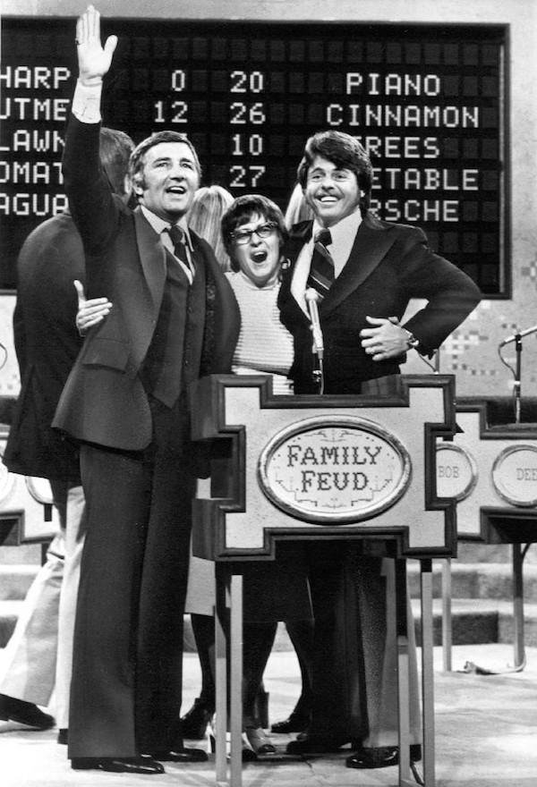 Richard Dawson – $2,000,000 Richard Dawson was the host of ‘Family Feud’ back in the eighties and he had a salary that was unheard of for its time. Boasting a salary of $2 Million a year, Dawson didn’t do too bad for himself.
