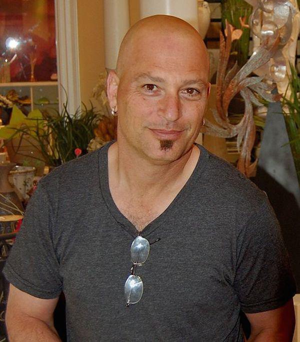 Howie Mandel – $14,000,000 Howie made a serious killing while hosting ‘Deal or No Deal. However, he makes even more now as a judge on ‘America’s Got Talent.’