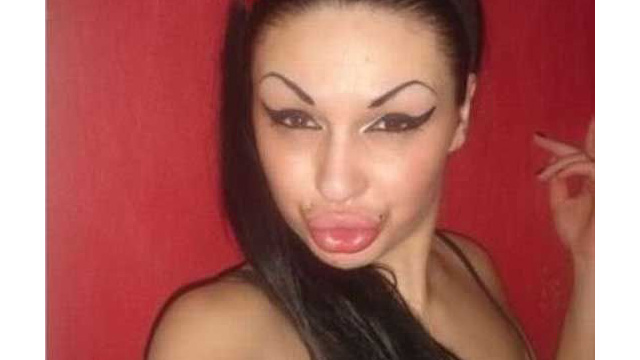 18 Worst Duck Face Selfies Since Cell Phones Were Invented