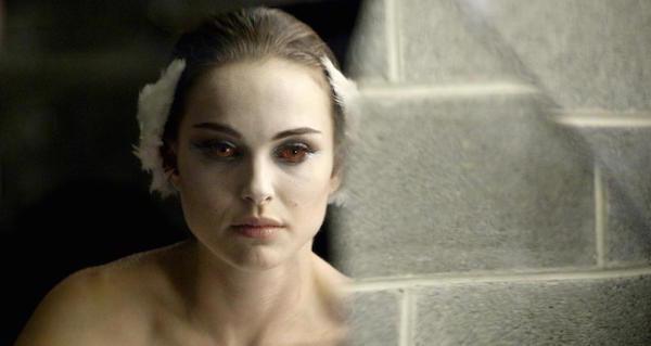Black Swan (2010): Natalie Portman dislocated her rib during production and discovered that the film’s budget was so low they couldn’t afford a medic. The actress gave up her trailer so one could be hired.