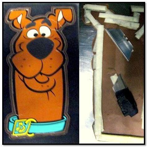 Razor blades in a Scooby Doo card