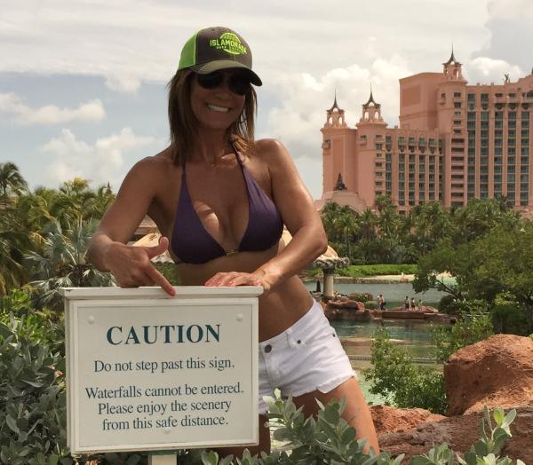 rebel atlantis paradise island - Islamores Caution Do not step past this sign. Waterfalls cannot be entered. Please enjoy the scenery from this safe distance.