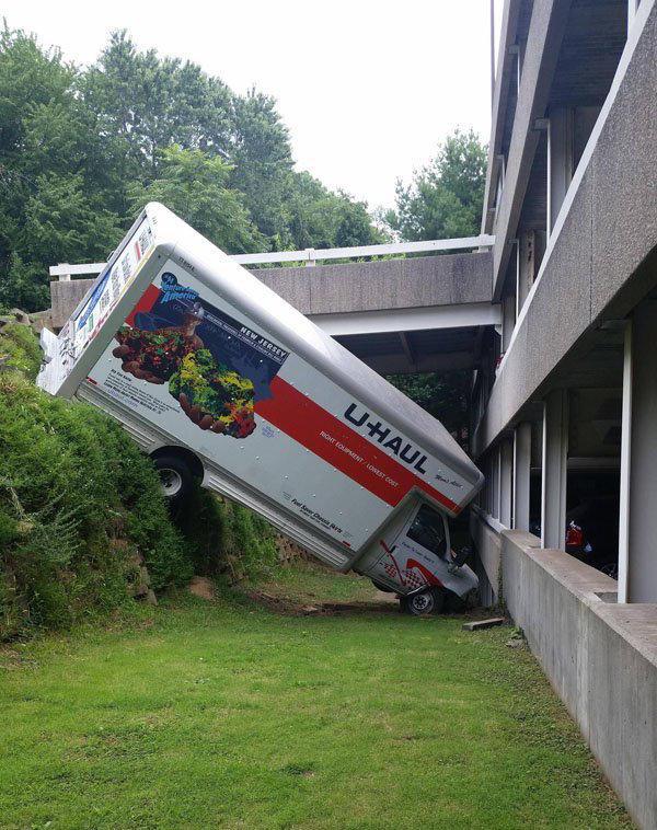 funny moving truck