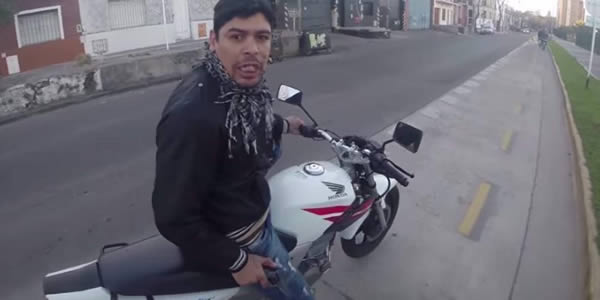 10 OMG Moments Caught on Camera By Tourists