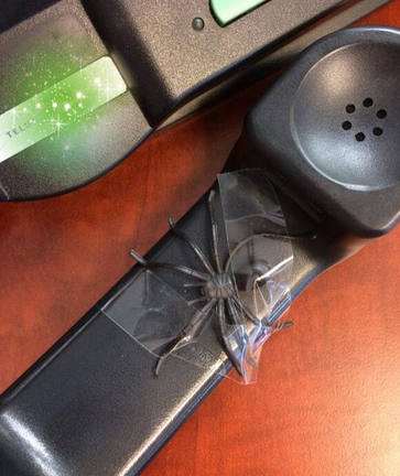 19 Halloween Pranks To Scare The Crap Out Of Your Unsuspecting Friends