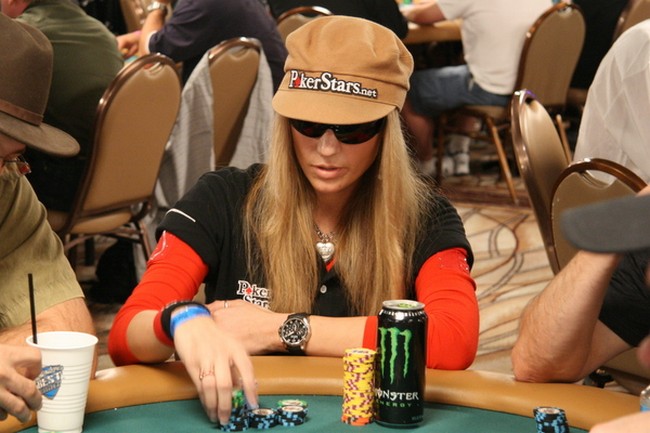 Vanessa Rousso is French and US citizen who is currently studying law at the University of Miami. She started playing poker when she was just 5 years of age and is trying to balance her poker career with studying at the moment. She has had 6 first place finishes and hoped to be able to make women’s poker events more conductive to skilled play by allowing slower pace and bigger starting stacks. Her career winning are almost $3.5 million.