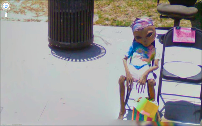 25 Totally WTF Situations Caught On Google Street View
