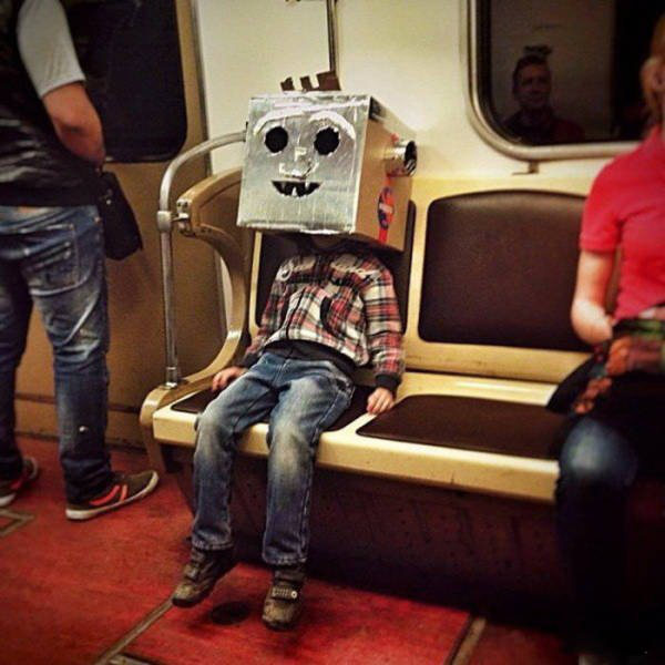 30 things spotted on the subway